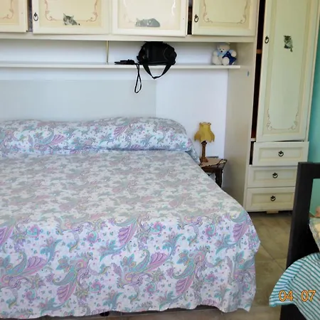 Charming House In Locorotondo, Enclosed Garden Holiday home Locorotondo