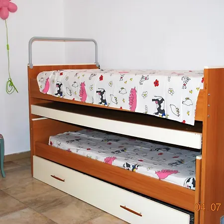 Charming House In Locorotondo, Enclosed Garden *